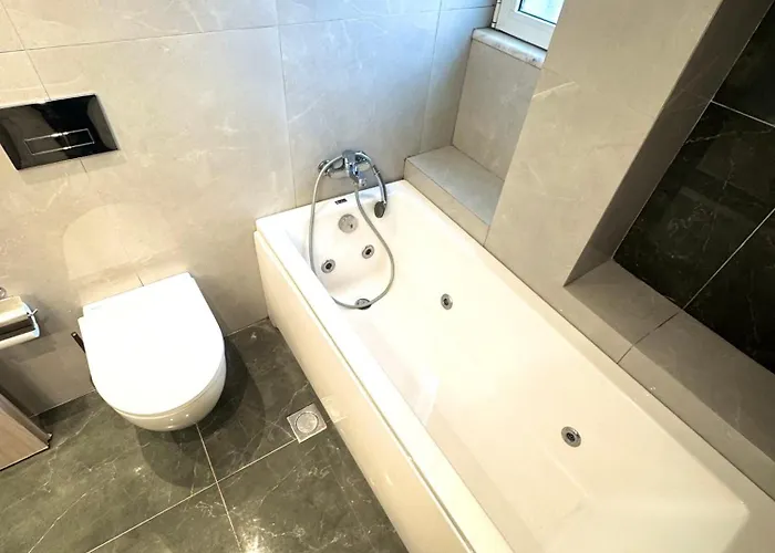 Rhodes 365 * Sgourou